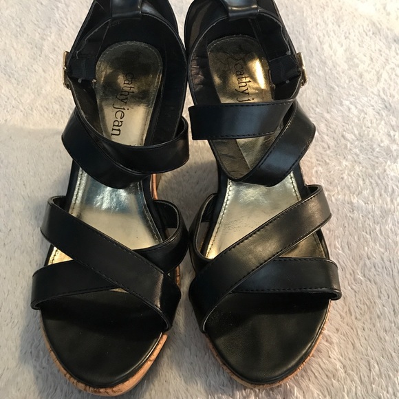 Black Strap Wedges - Picture 7 of 10